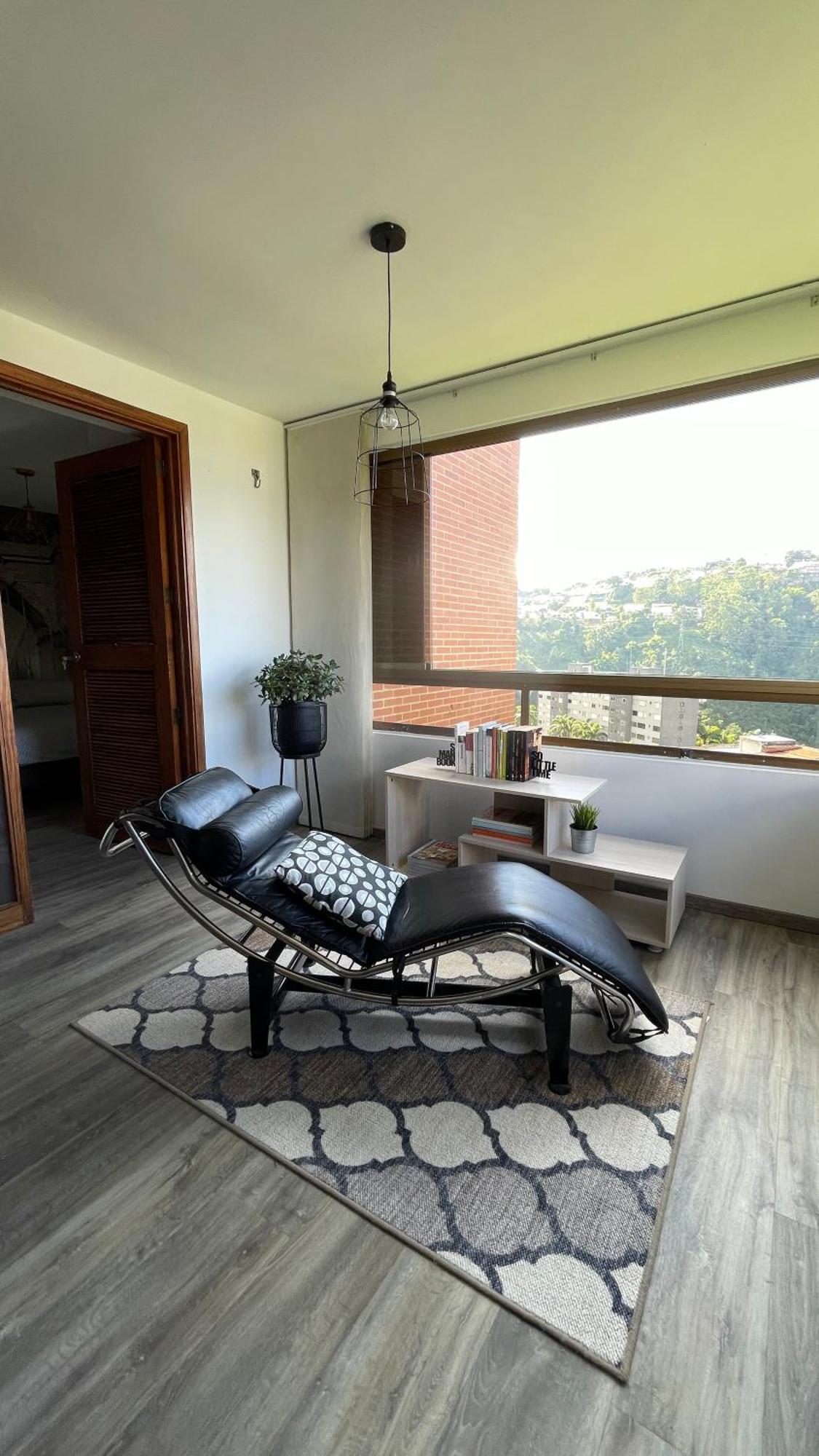 Ferienwohnung Lindo Apartamento En Los Naranjos Del Cafetal Caracas Exterior foto